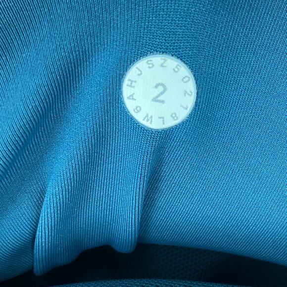 Lululemon In Movement Crop Everluxe 19" Pacific Teal Size 2 - Picture 3 of 7